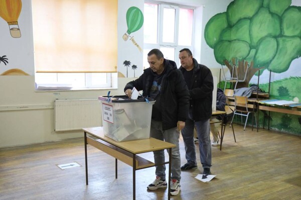 Kosovo: elections to end stalemate